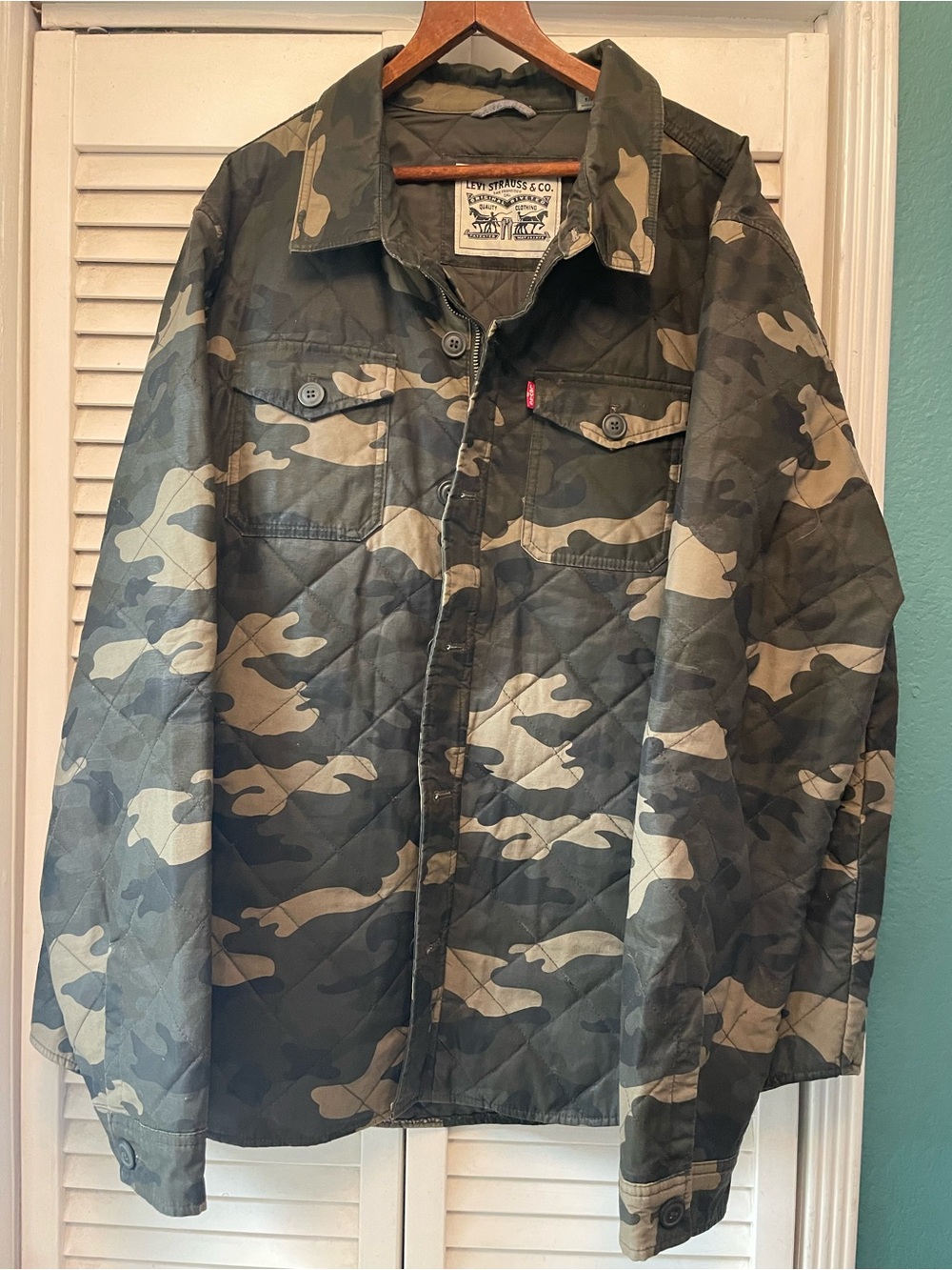 Levi's Men's Camo Quilted Jacket - Olive Green XL